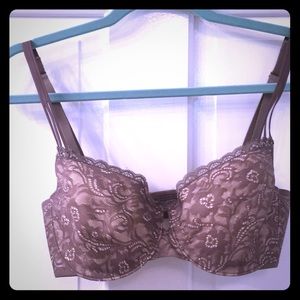 Soma Enticing lift balconet bra , size 32DD